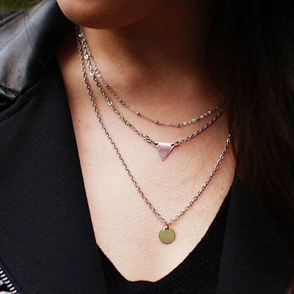 Delicate layered necklace